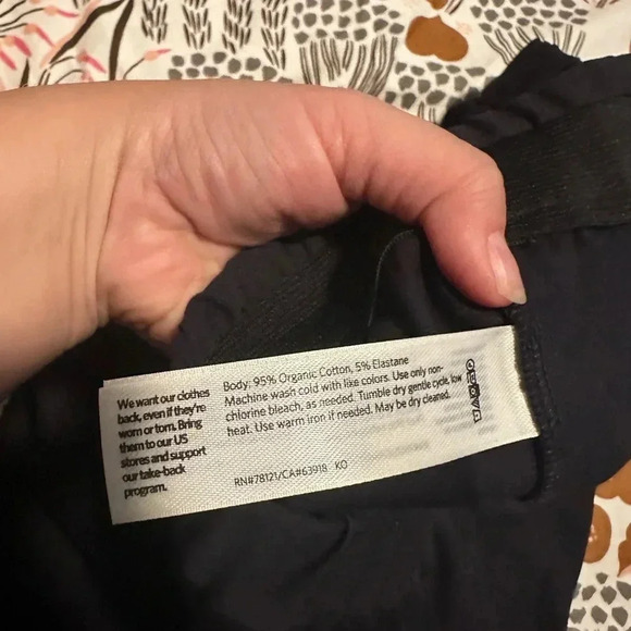 NWT Organic Cotton Twill Slim Ankle Pant in color ink size Small - Picture 4 of 5